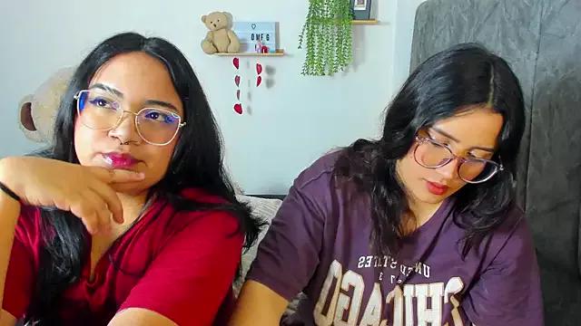 maddie-and-chelsea- on StripChat 