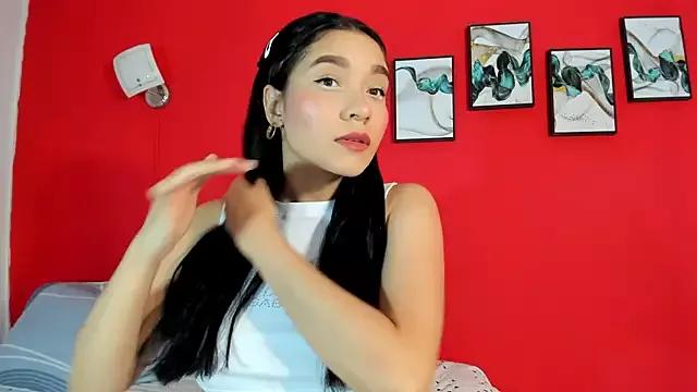 Maia_W10 on StripChat 