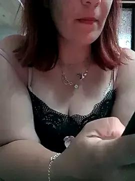 maialina2 on StripChat 