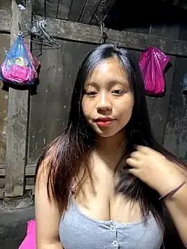 maianhcute on StripChat 