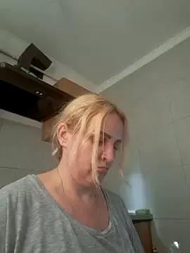 Malichkaanna30 on StripChat