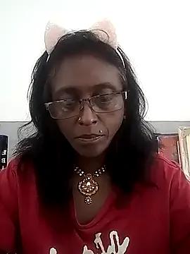 mamakarma1403 on StripChat 