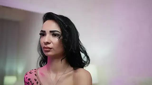 MaraJolie on StripChat 