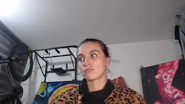mariecam420 on StripChat