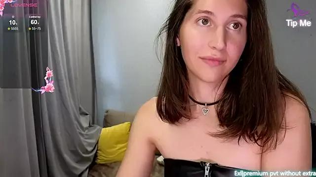 marrycolins on StripChat 