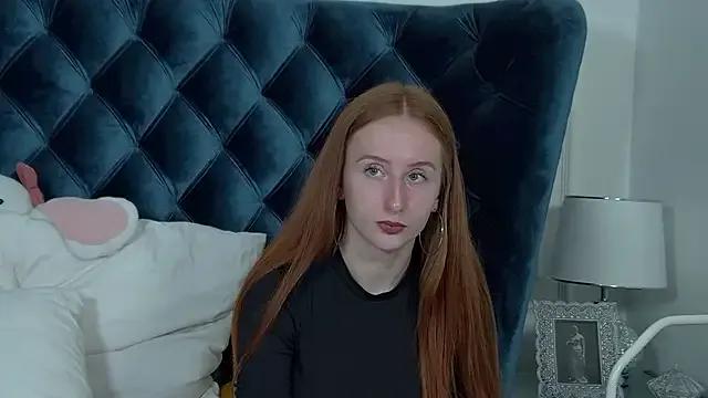 MaryVarum — I will show high heels)
