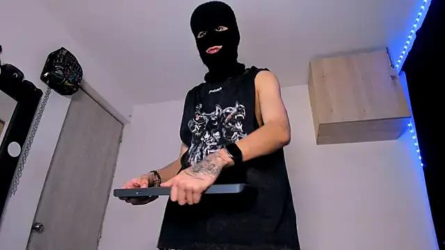 Mateo_Escobar on StripChat