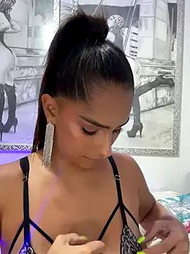 Mau_White on StripChat
