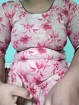 Maya-22 on StripChat 