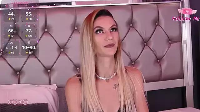 MayaHale on StripChat 