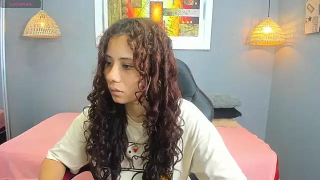 mayamoira1 on StripChat 