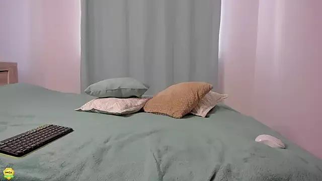 me___ow on StripChat 