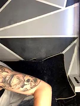 Megan111_ on StripChat