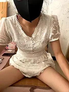 Megan68 on StripChat