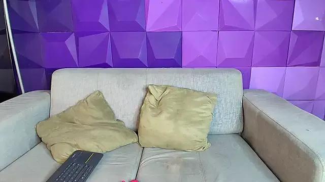 megan_tag41 on StripChat 