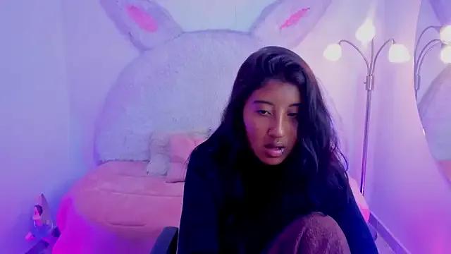 melany_brunette on StripChat