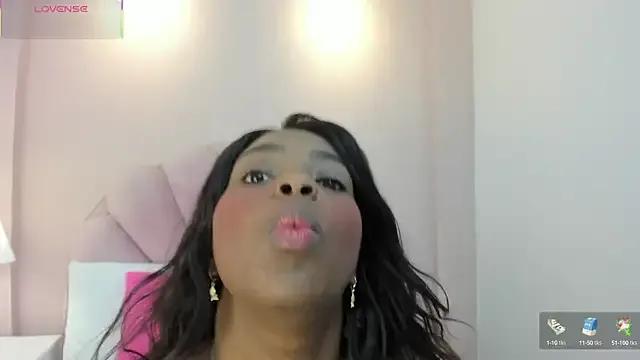 Melanyy_Ebonny on StripChat