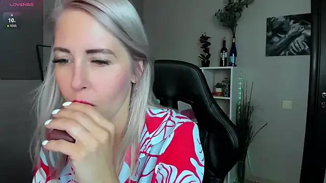 Mermaid_N on StripChat 
