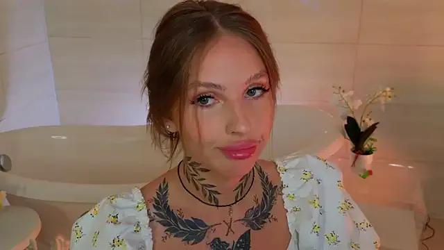 mia_chill — Naked dance