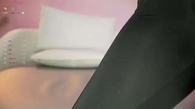 mia_colin1_ on StripChat