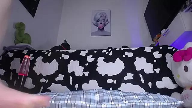 miaa-lee on StripChat 