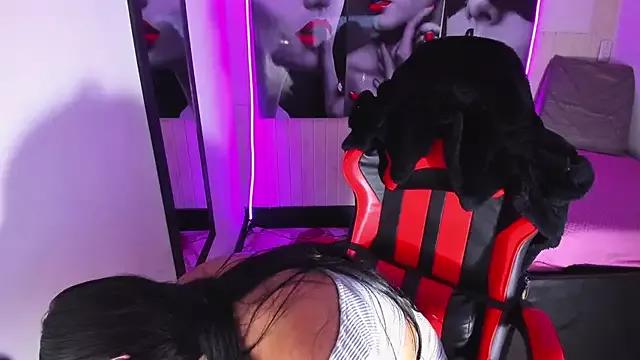 miaa_scott7 on StripChat 