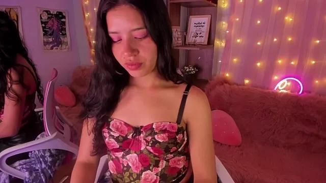 MiaaRose on StripChat 