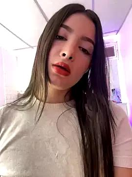 miaazul on StripChat 