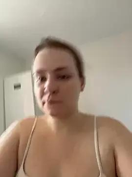 MiaM00N on StripChat 