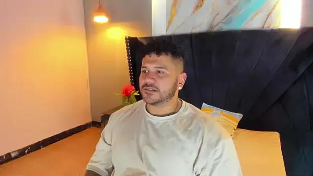 michael_hill1 on StripChat