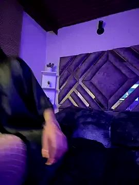 MichelleDiaz_Pink — FLASH PUSSY 1 FINGER INSIDE
