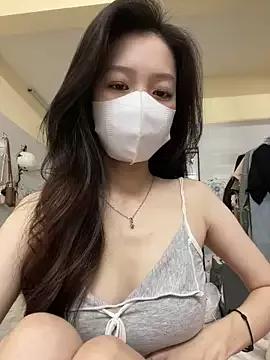 Miinami on StripChat 