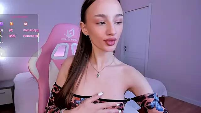 miiss__lulu on StripChat 