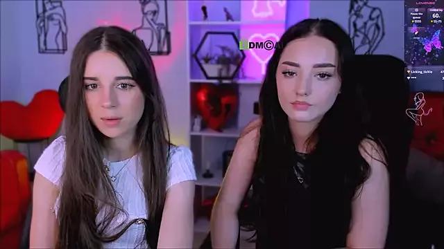 miki-niki on StripChat 