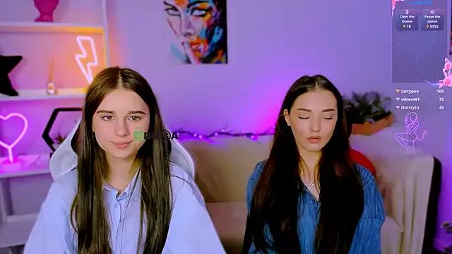 miki-niki on StripChat 