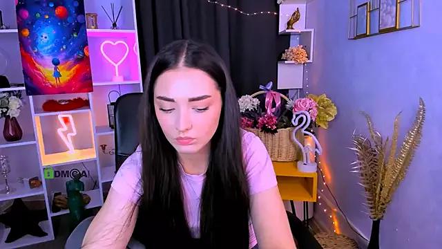 miki-niki on StripChat 