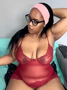 MimiCurves on StripChat 