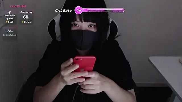 mimika0403 on StripChat 