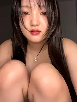 MinaKubo — Group on StripChat