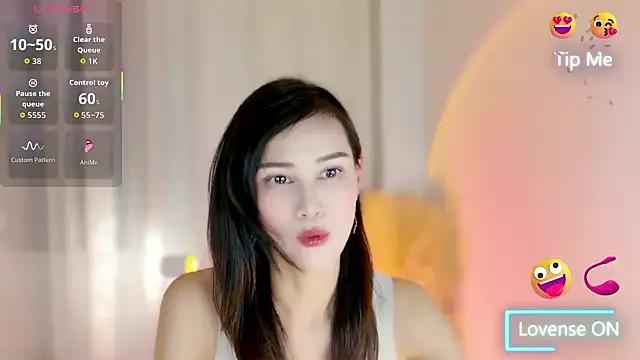 MiNi_Foxy on StripChat