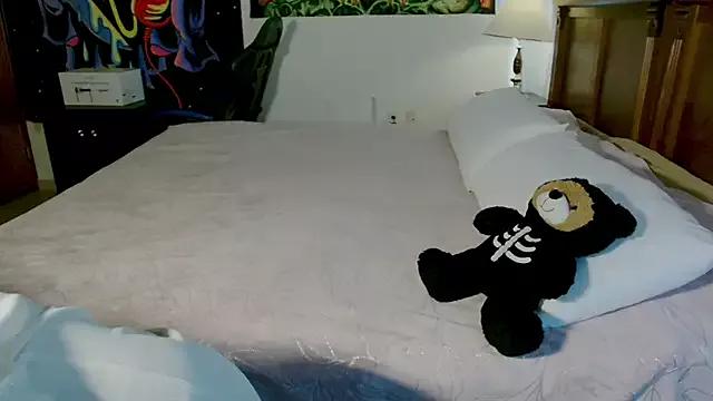 MINI_Petite on StripChat 