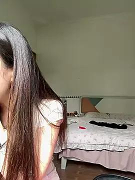 Minnie-66 on StripChat 