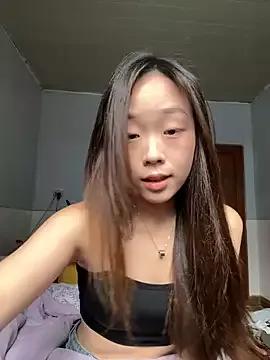 Minnie-66 on StripChat 