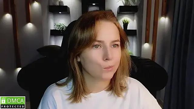 Mira_Mermayd on StripChat
