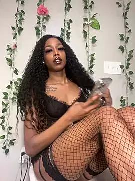 mismialove on StripChat 