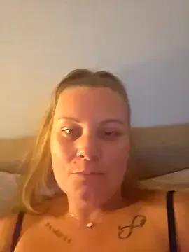 Miss-ShelbyXX on StripChat 