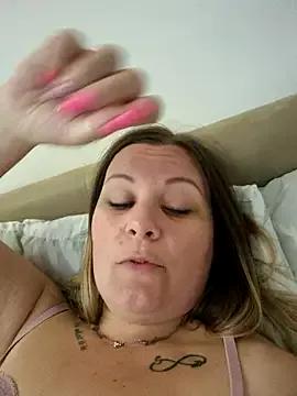 Miss-ShelbyXX on StripChat 