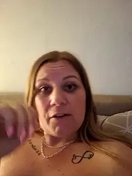 Miss-ShelbyXX on StripChat 