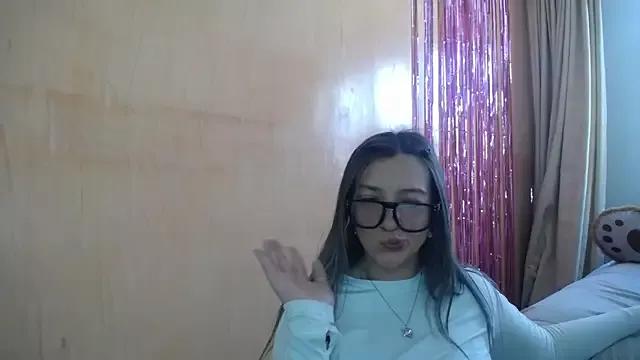 miss_lilieth on StripChat 