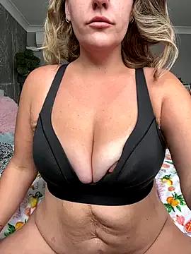 miss_pixie69X on StripChat 